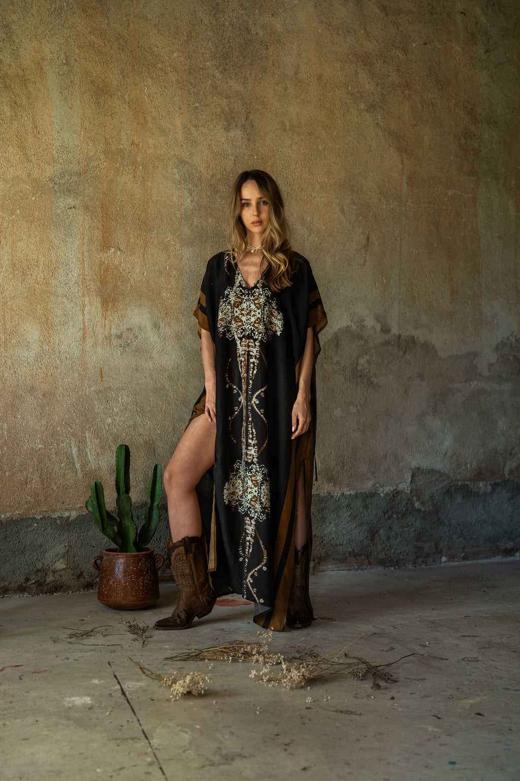 The Fluid Dress - Noir Wash