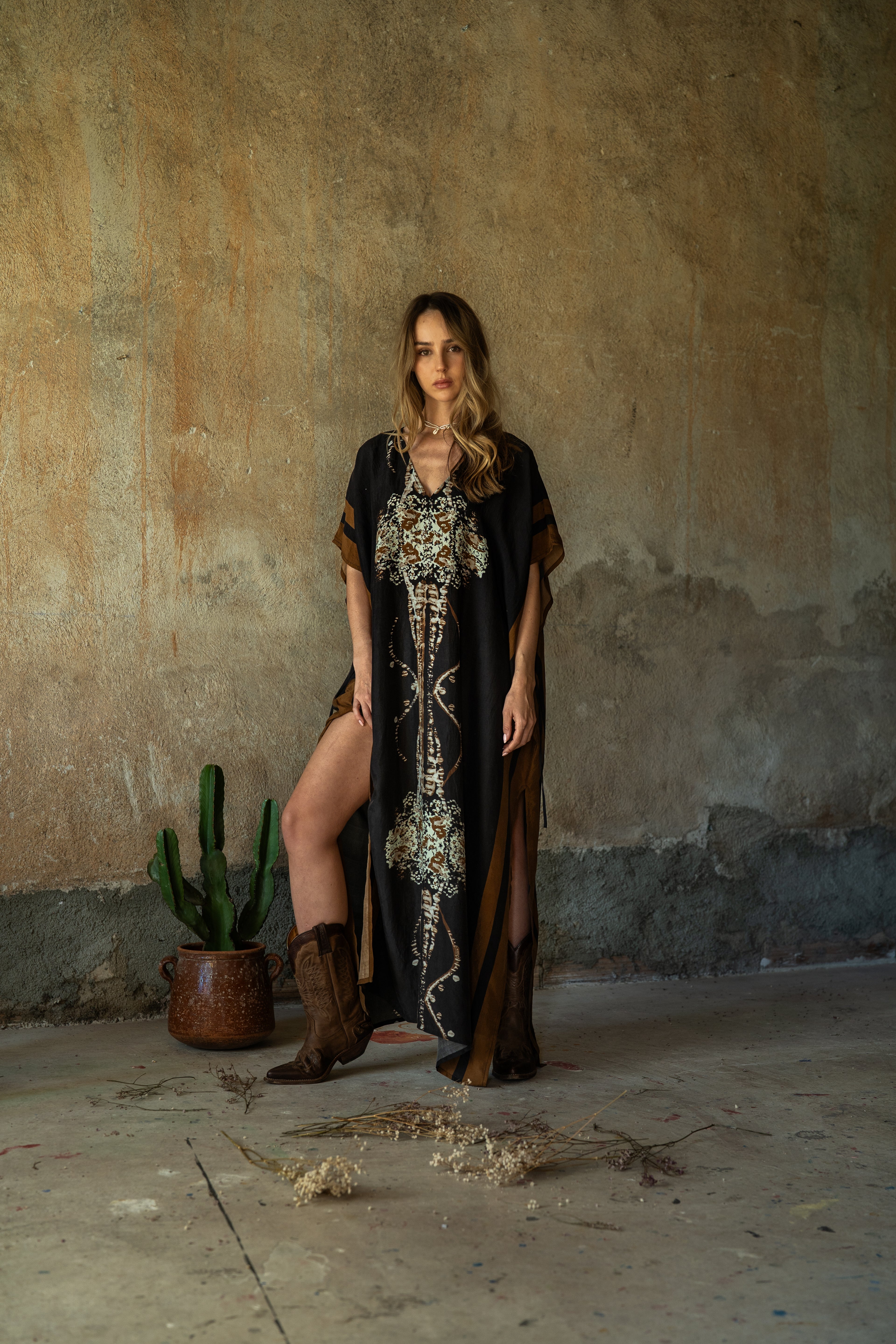 The Fluid Dress - Noir Wash